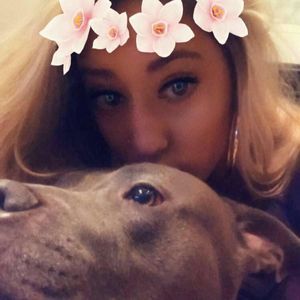 Meet your Posher, Alise